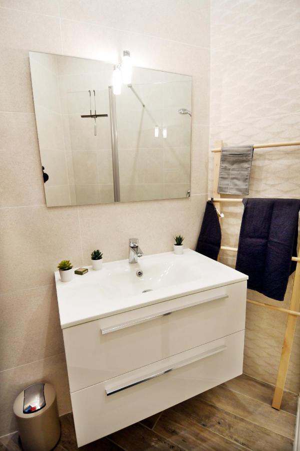 Le Jardin Du Port Apartment Nice Ngoại thất bức ảnh